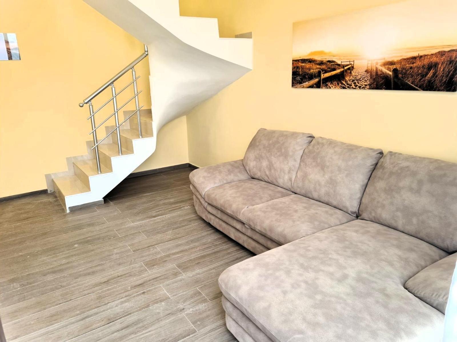 Apart-Hotel Panorama Sea Lux Πριμόρσκο Εξωτερικό φωτογραφία